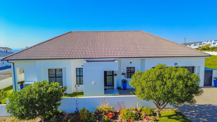 3 Bedroom Property for Sale in Sandy Point Beach Estate Western Cape